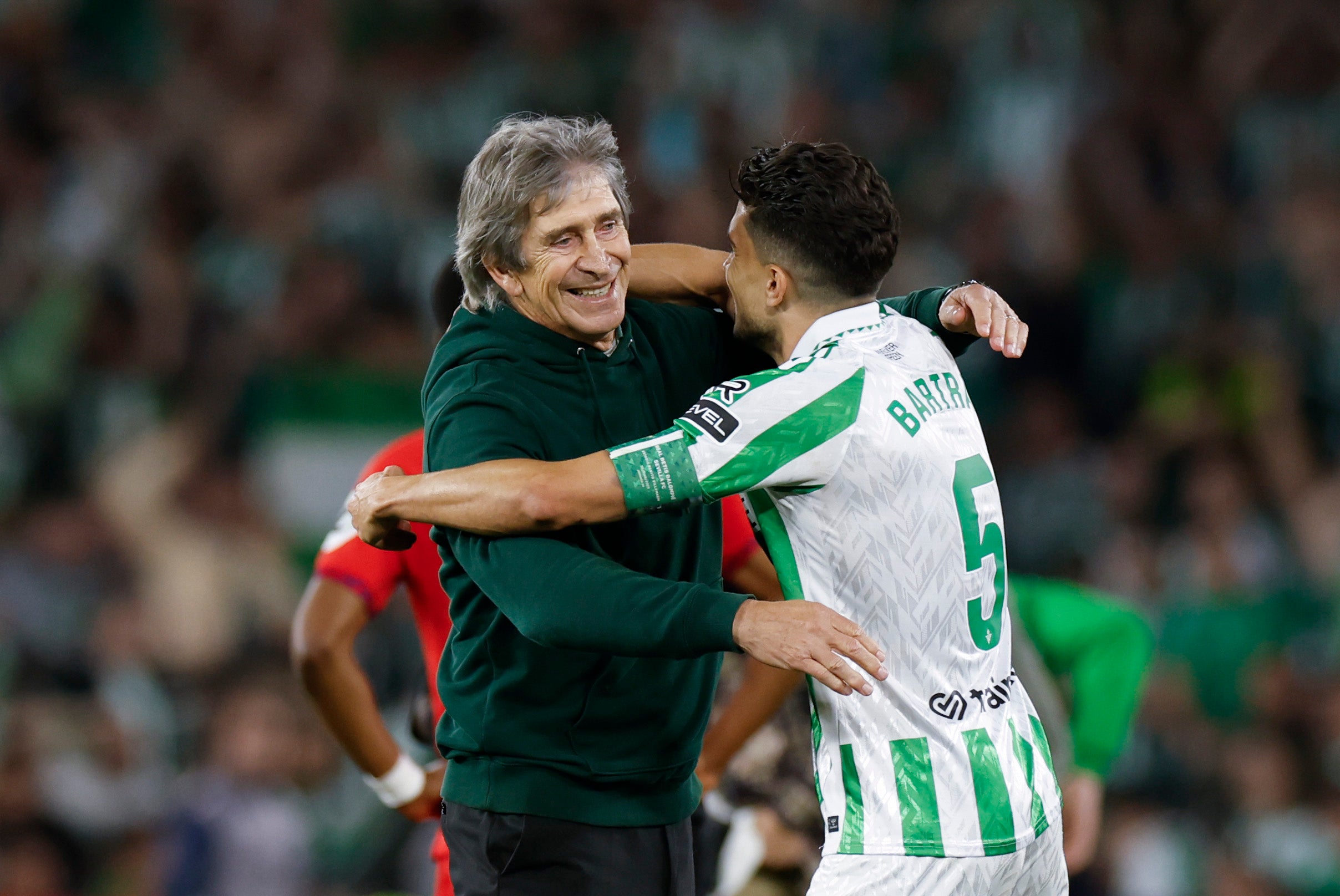 Pellegrini: "Tengo un año más. Ojalá seguir creciendo con el Betis" Pellegrini: "Tengo un año más. Ojalá seguir creciendo con el Betis"