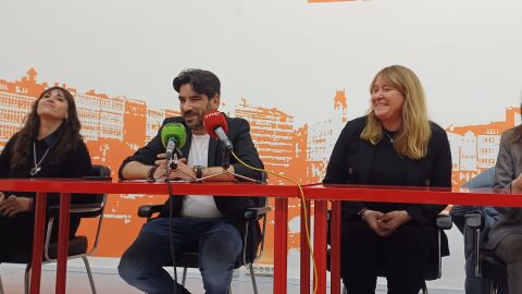Diego Alcantarilla explic&oacute; la postura del PSOE en Cambre