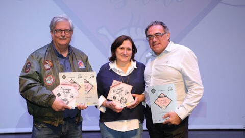 Miguel Arlés del restaurante Palomeque, con Mª Pilar Bes y Carlos Agustín de La Cazuela Miguel Arlés del restaurante Palomeque, con Mª Pilar Bes y Carlos Agustín de La Cazuela