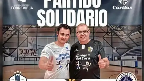 El Pabellón 'Cecilio Gallego' acoge este sábado el partido de fútbol sala 'Amigos del cura vs Amigos del alcalde' El Pabellón 'Cecilio Gallego' acoge este sábado el partido de fútbol sala 'Amigos del cura vs Amigos del alcalde'