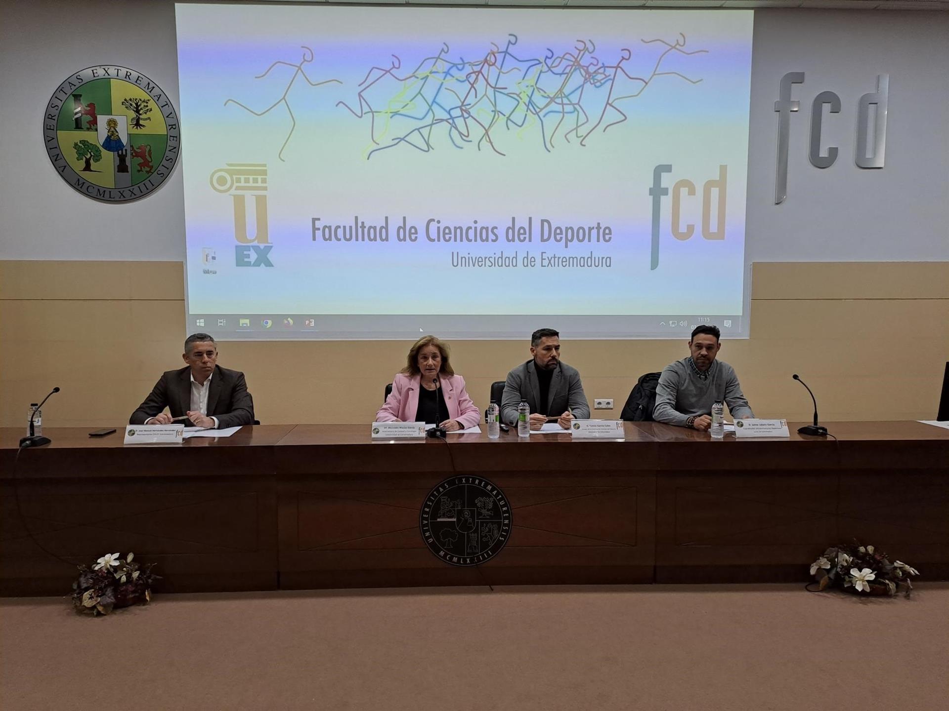 La Facultad de Ciencias del Deporte de la Universidad de Extremadura en Cáceres conmemora sus 30 años de historia La Facultad de Ciencias del Deporte de la Universidad de Extremadura en Cáceres conmemora sus 30 años de historia