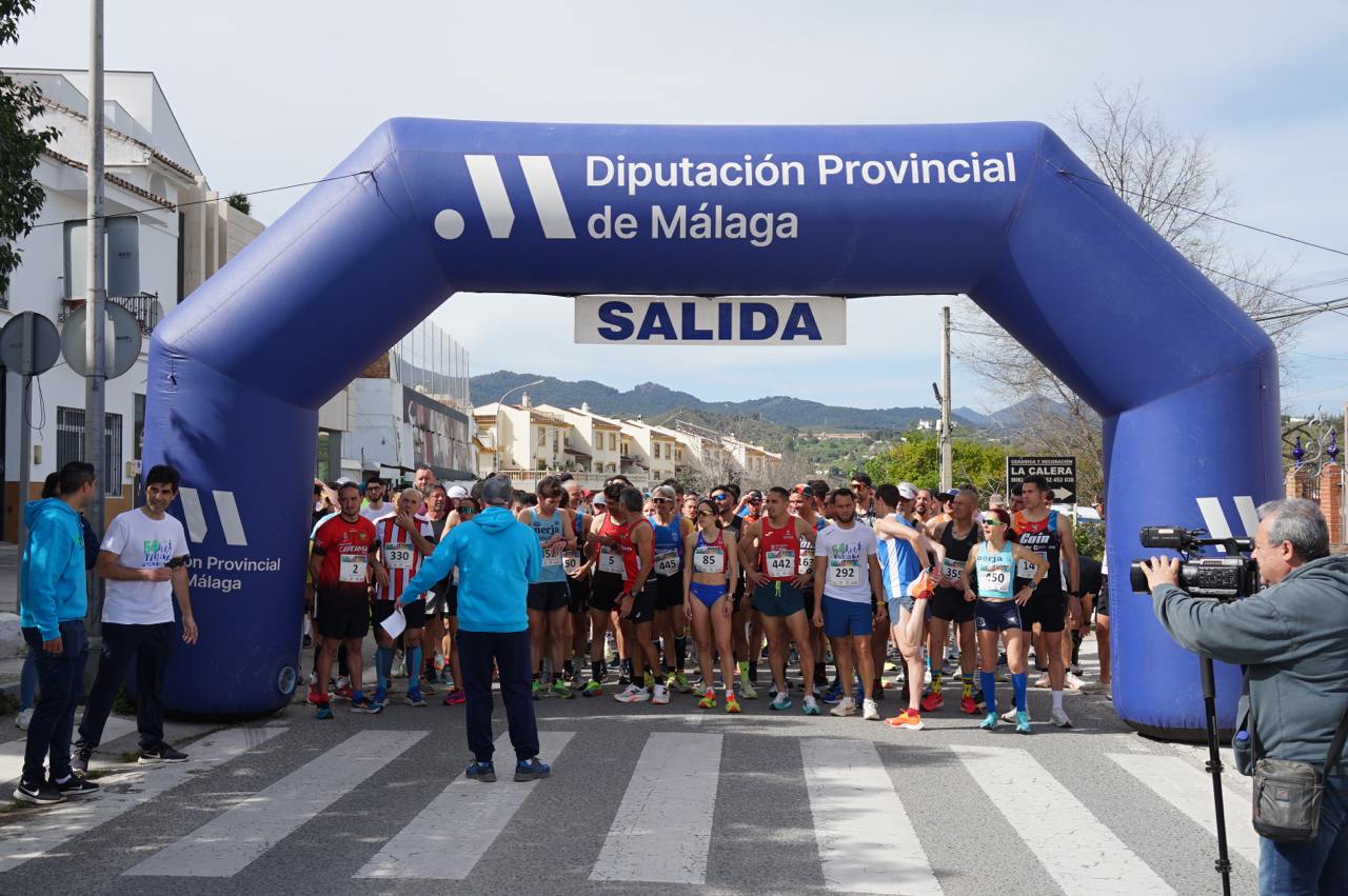 La 54º Vuelta Pedestre a Coín bate su récord de participación con más de 7.000 personas La 54º Vuelta Pedestre a Coín bate su récord de participación con más de 7.000 personas