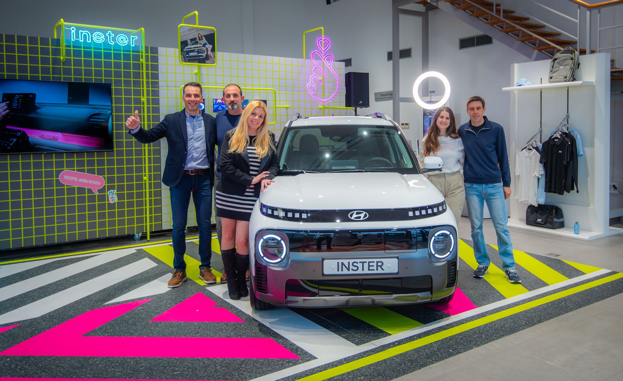 Mobikorea Quadis acerca la esencia coreana a Castellón con la presentación del nuevo Hyundai INSTER Castellón Mobikorea Quadis acerca la esencia coreana a Castellón con la presentación del nuevo Hyundai INSTER Castellón