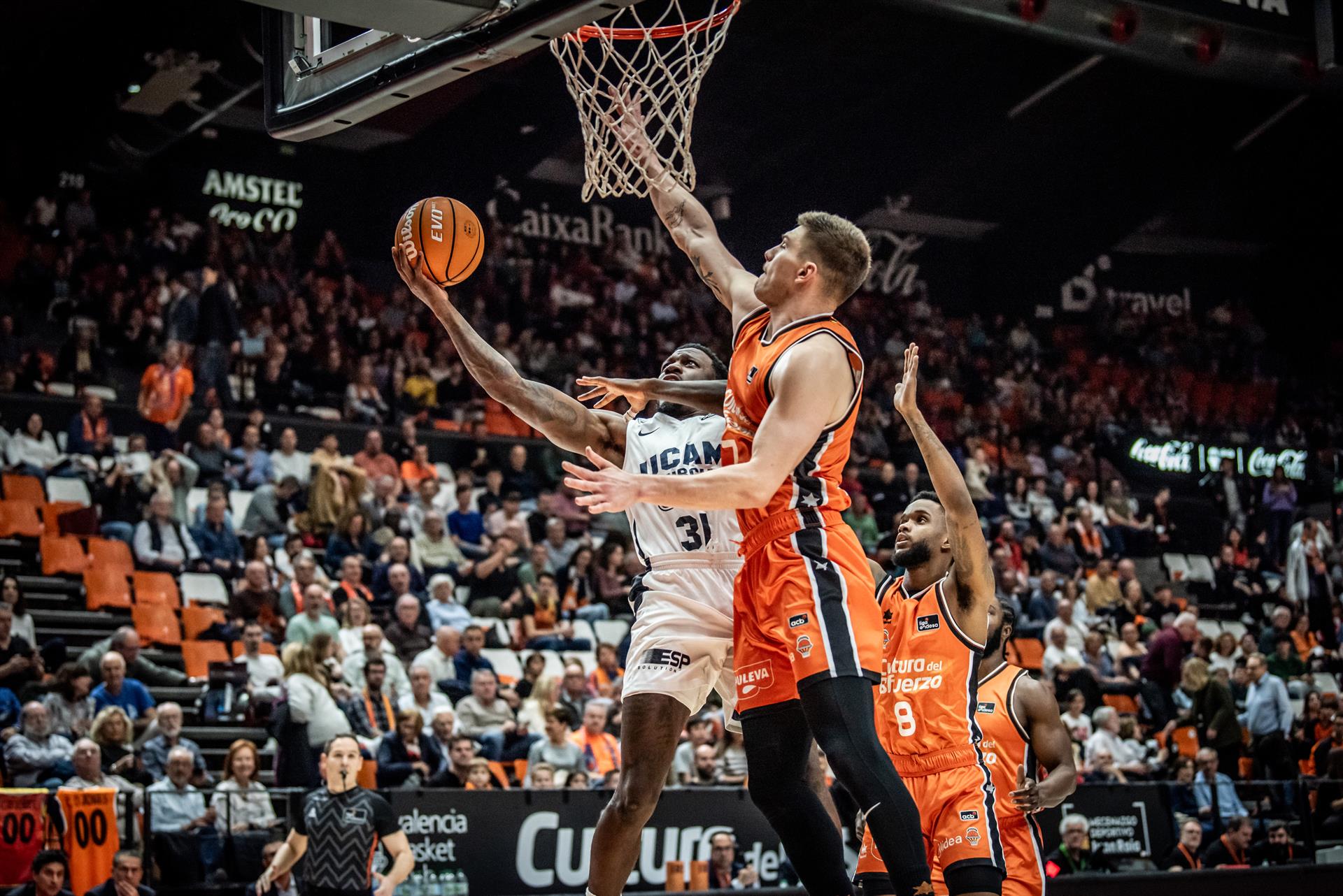 Valencia Basket no reacciona y cae derrotado en La Fonteta ante UCAM Murcia Valencia Basket no reacciona y cae derrotado en La Fonteta ante UCAM Murcia