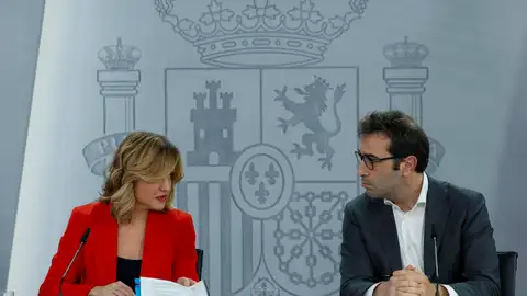 El Gobierno acepta dos propuestas del PP y confía en que voten a favor del decreto antiaranceles El Gobierno acepta dos propuestas del PP y confía en que voten a favor del decreto antiaranceles