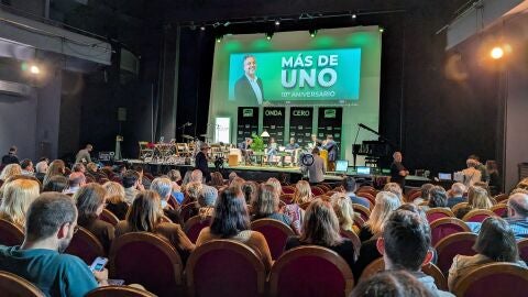 Público asistente al programa especial Más de uno desde el Teatro Pavón/ Verónica del Castillo Público asistente al programa especial Más de uno desde el Teatro Pavón/ Verónica del Castillo