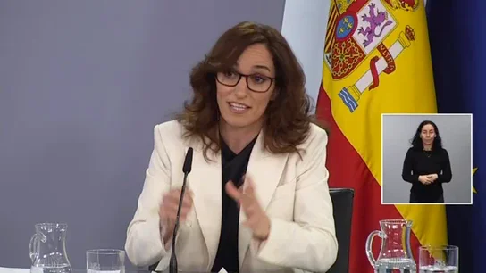 Sanidad descarta, de momento, tocar los copagos y propone aumentar las competencias de los farmacéuticos Sanidad descarta, de momento, tocar los copagos y propone aumentar las competencias de los farmacéuticos