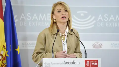 El PSOE urge a Guardiola medidas ante los aranceles mientras el PP apuesta por la unidad de acción frente a Donald Trump El PSOE urge a Guardiola medidas ante los aranceles mientras el PP apuesta por la unidad de acción frente a Donald Trump