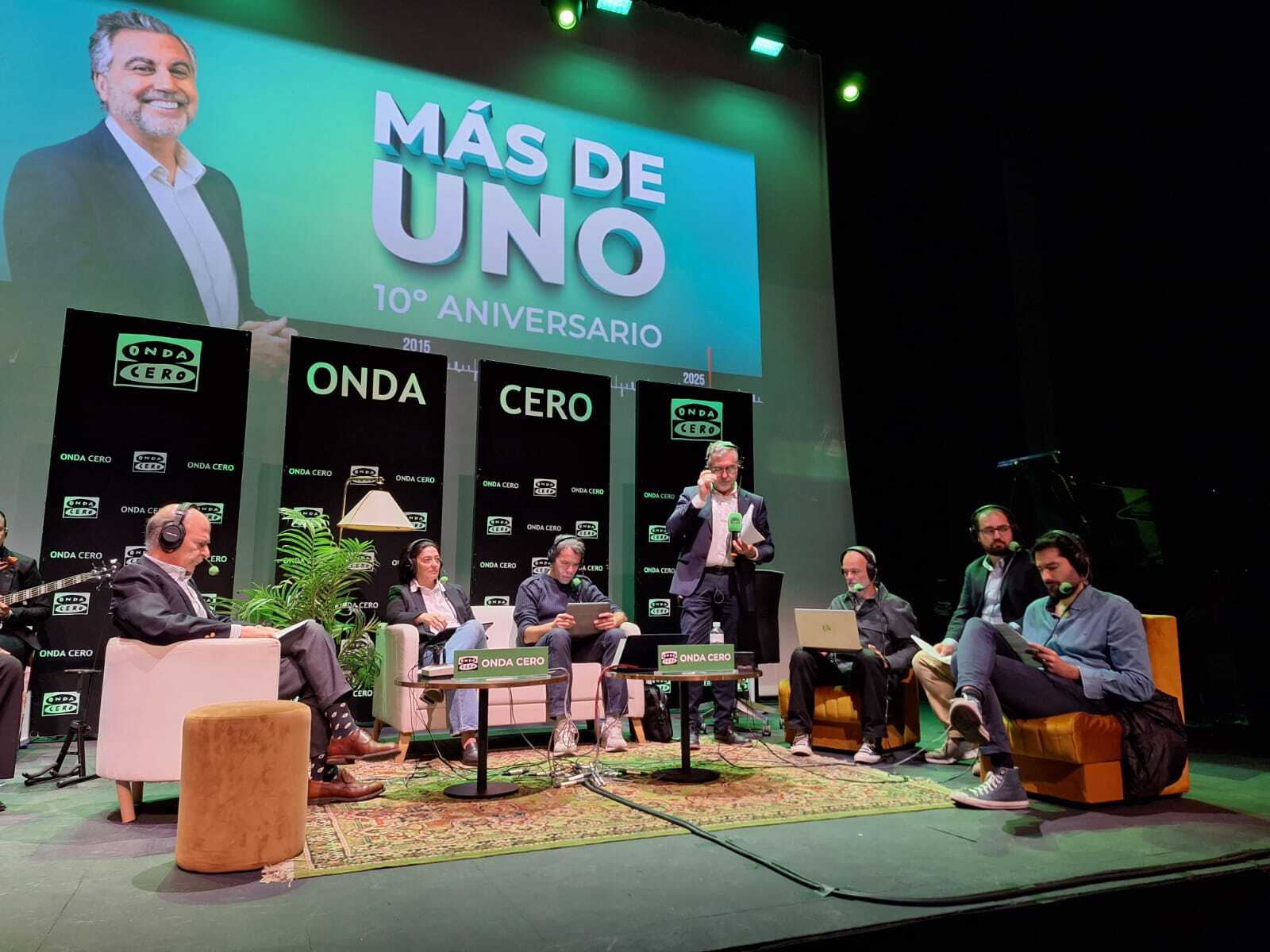 La España que madruga celebra el décimo aniversario de Más de uno con música en directo La España que madruga celebra el décimo aniversario de Más de uno con música en directo
