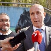 Transportes 'deja en leído' al José Antonio Diez: sin fecha para la reunión de alcaldes sobre Feve