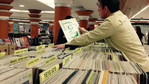 FERIA DISCO NUEVO CENTRO Feria Internacional de Coleccionismo Discográfico y Cinematográfico