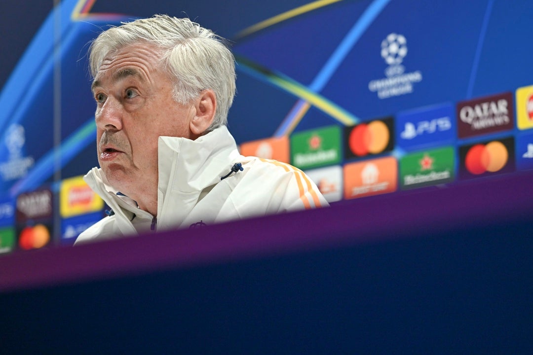 Ancelotti: "Si no pensara que vamos a ganar un título, estaría de vacaciones" Ancelotti: "Si no pensara que vamos a ganar un título, estaría de vacaciones"