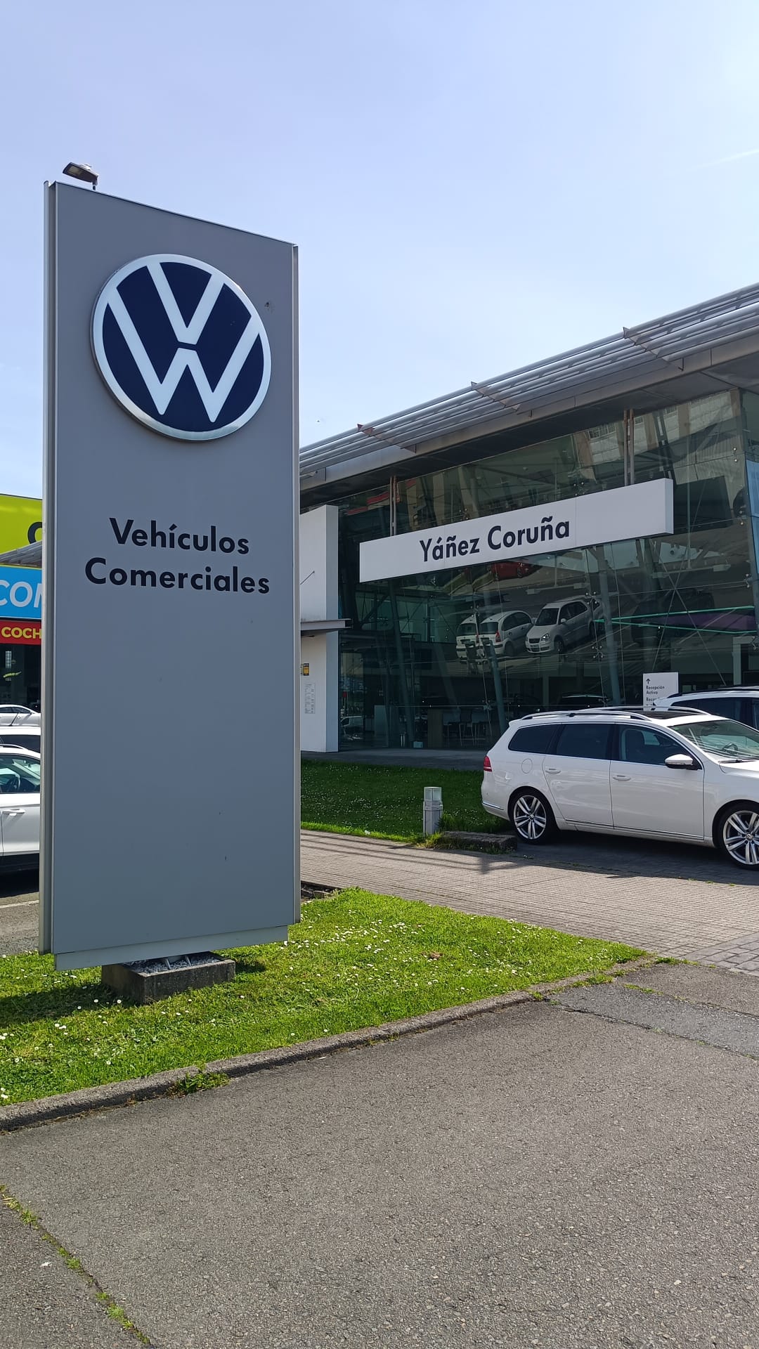 Automóviles Yáñéz adeuda a la plantilla de A Coruña y Ferrol la nómina de marzo Automóviles Yáñéz adeuda a la plantilla de A Coruña y Ferrol la nómina de marzo