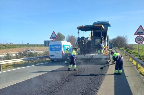 Comienzan los trabajos para rehabilitar el firme de la A-4 Comienzan los trabajos para rehabilitar el firme de la A-4