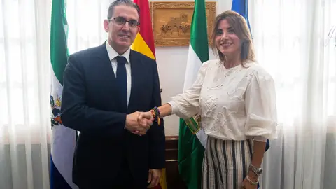 Fundación Unicaja y el Ayuntamiento de Mijas se unen para desarrollar proyectos conjuntos Fundación Unicaja y el Ayuntamiento de Mijas se unen para desarrollar proyectos conjuntos