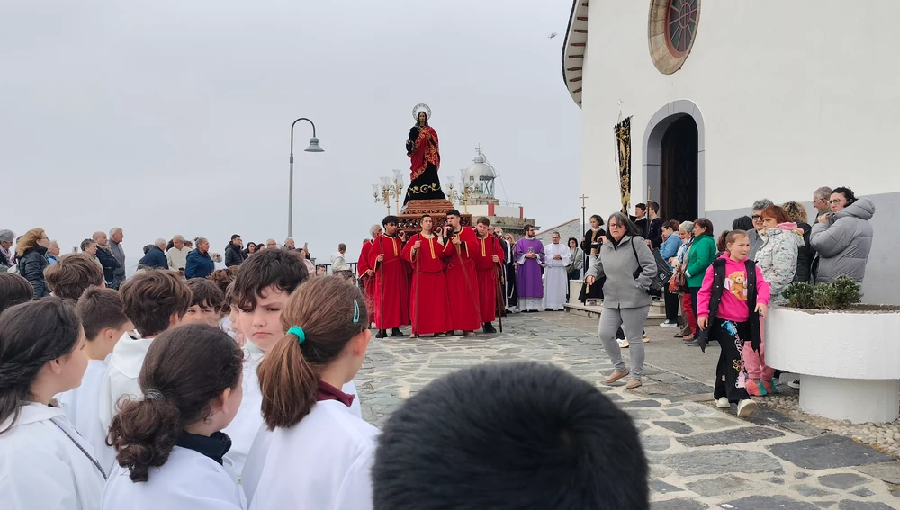La imagen de San Juan saliendo de la Capilla de la Atalaya. La imagen de San Juan saliendo de la Capilla de la Atalaya.