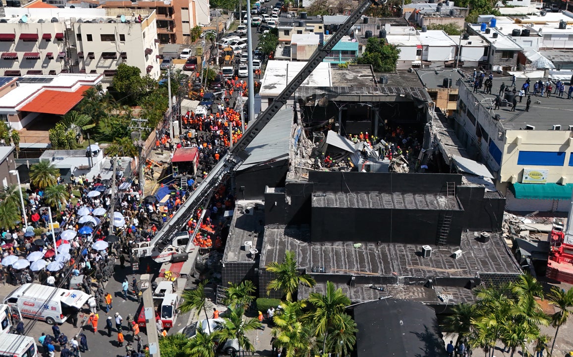 Tragedia en República Dominicana: Elevan a 218 los muertos por el derrumbamiento en una discoteca y se descarta que haya más supervivientes Tragedia en República Dominicana: Elevan a 218 los muertos por el derrumbamiento en una discoteca y se descarta que haya más supervivientes