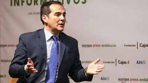 El consejero de Justicia, Administración Local y Función Pública de la Junta de Andalucía, José Antonio Nieto, durante los desayunos informativos de Europa Press Andalucía en la Fundación Cajasol, a 24 de marzo de 2025 en Sevilla (Andalucía, España). El consejero de Justicia, Administración Local y Función Pública de la Junta de Andalucía, José Antonio Nieto, durante los desayunos informativos de Europa Press Andalucía en la Fundación Cajasol, a 24 de marzo de 2025 en Sevilla (Andalucía, España).