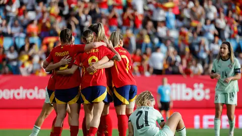 España arrolla a Portugal y ya es líder en la Nations League