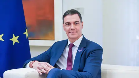 España entre dos gigantes: el delicado equilibrio entre China y Estados Unidos España entre dos gigantes: el delicado equilibrio entre China y Estados Unidos