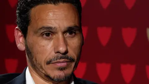 Del Nido Carrasco: "Es momento de estar cerca del entrenador" Del Nido Carrasco: "Es momento de estar cerca del entrenador"