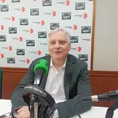 Francisco Cañizares, en los estudios de Onda Cero Ciudad Real Francisco Cañizares, en los estudios de Onda Cero Ciudad Real