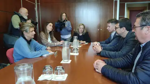 Runión de Belarmina Díaz con representantes de la Asociación Española de Comarcas Mineras. Runión de Belarmina Díaz con representantes de la Asociación Española de Comarcas Mineras