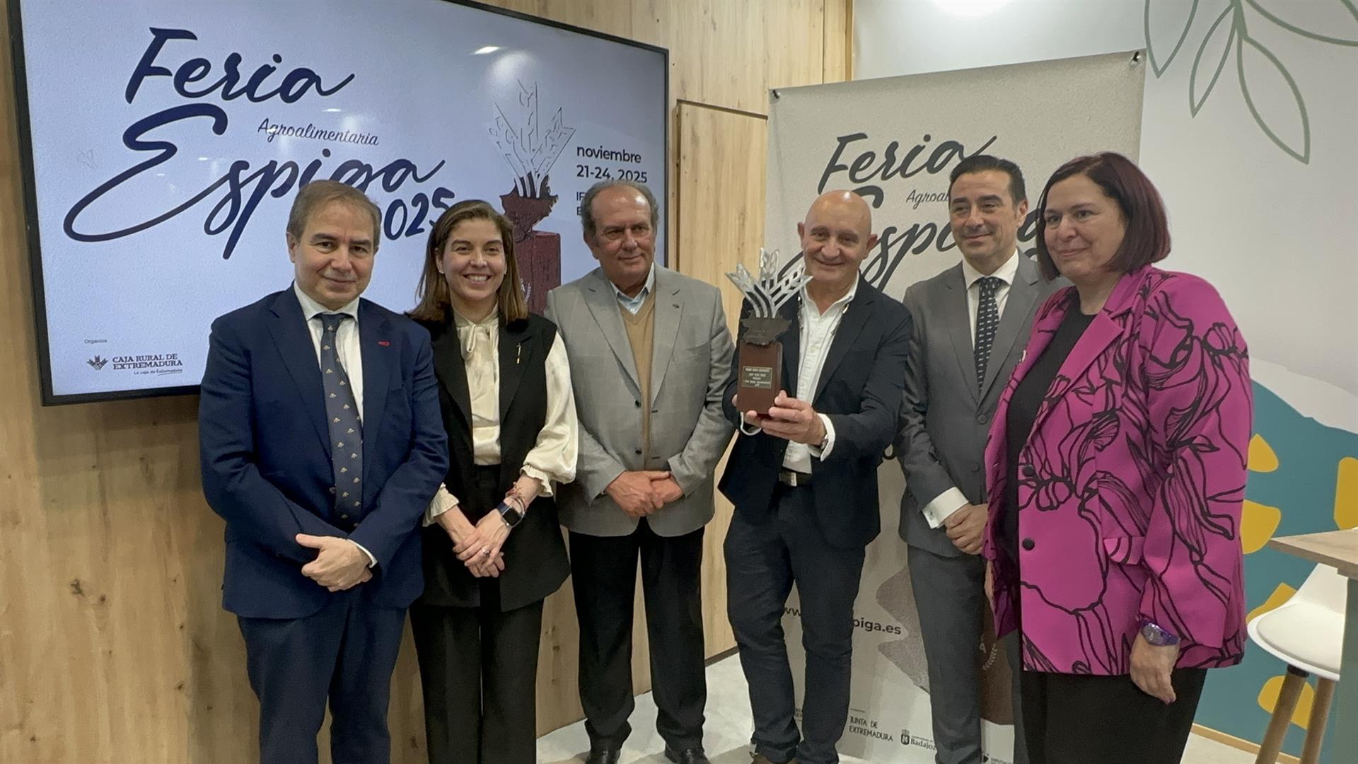 Caja Rural de Extremadura presenta la II Feria Espiga Agroalimentaria en el Salón Gourmets de Madrid Caja Rural de Extremadura presenta la II Feria Espiga Agroalimentaria en el Salón Gourmets de Madrid