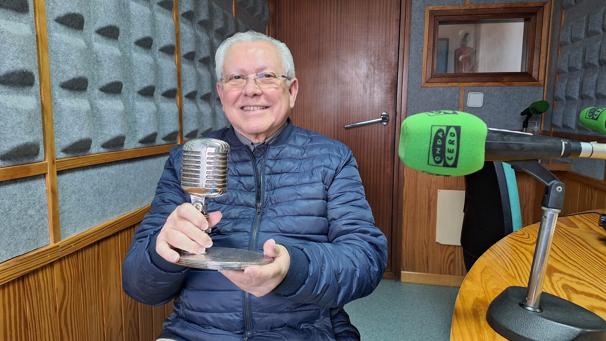 Juan Antonio Marí: “No vendemos solo gafas sino que construimos confianza cada día” Juan Antonio Marí: “No vendemos solo gafas sino que construimos confianza cada día”