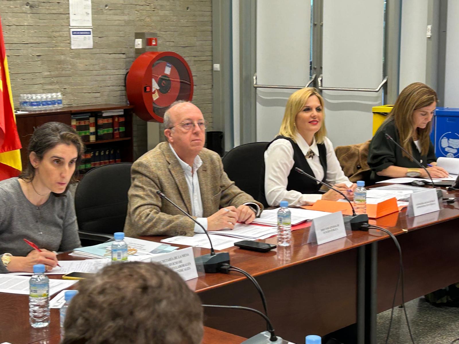 La Mesa General da el visto bueno a un nuevo decreto de indemnizaciones para empleados públicos y a la creación de grupos de trabajo La Mesa General da el visto bueno a un nuevo decreto de indemnizaciones para empleados públicos y a la creación de grupos de trabajo