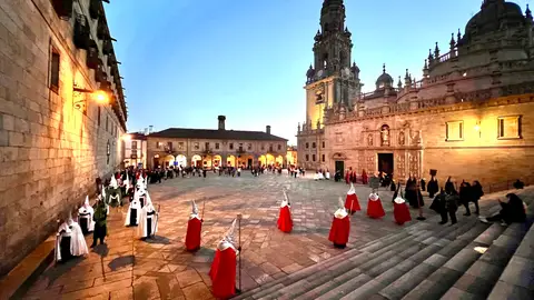 La BBC grabará el Ejercicio del Santo Vía Crucis de Santiago como parte de un programa sobre el Camino La BBC grabará el Ejercicio del Santo Vía Crucis de Santiago como parte de un programa sobre el Camino