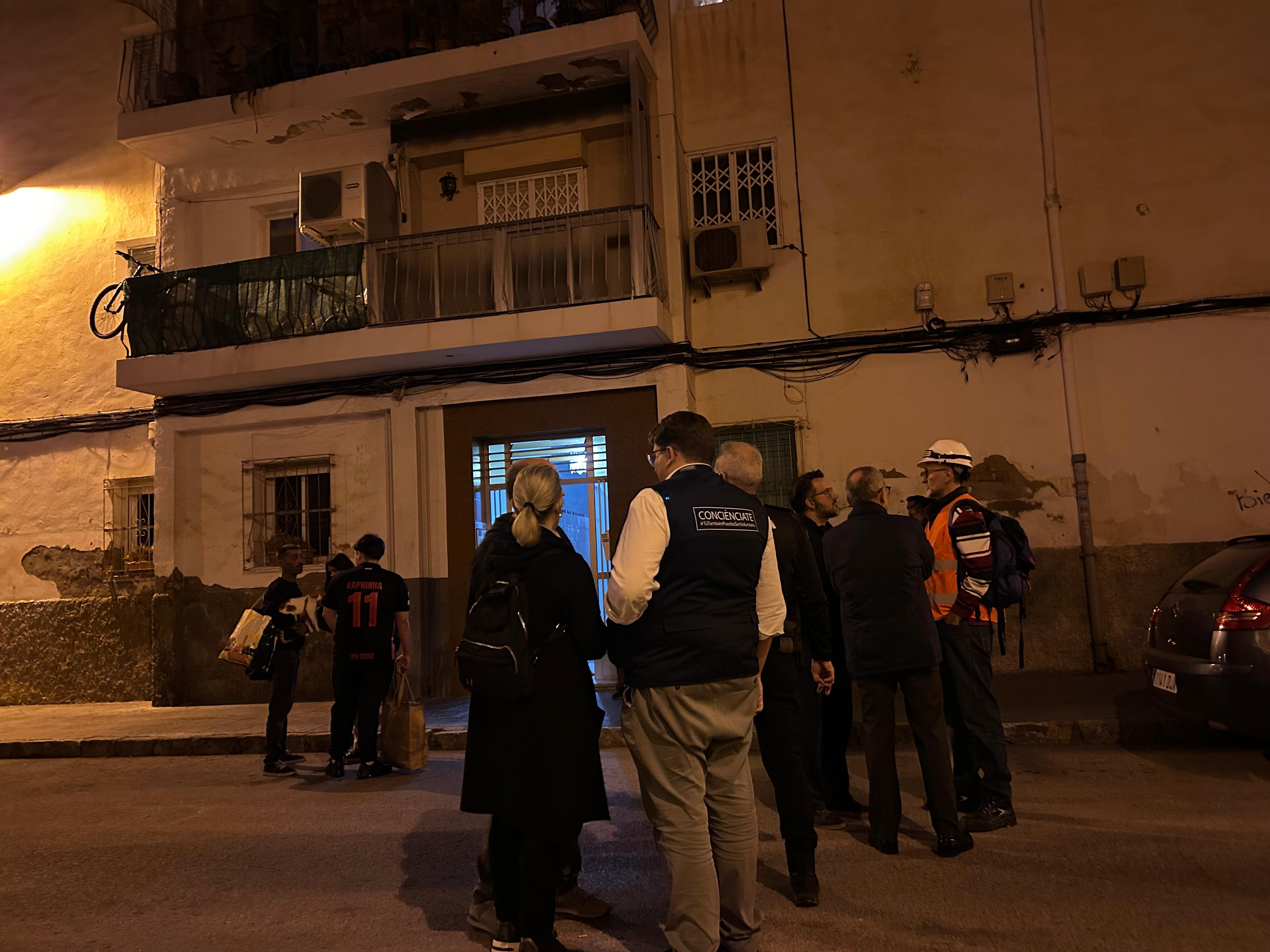 La Asociación de Vecinos de San Antón confía que el realojo de las familias del bloque 8 será inmediato La Asociación de Vecinos de San Antón confía que el realojo de las familias del bloque 8 será inmediato