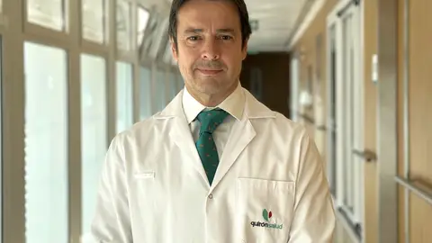 Fascitis plantar, tendinitis de cadera y contracturas de los trapecios, entre las lesiones más comunes en nazarenos y costaleros Fascitis plantar, tendinitis de cadera y contracturas de los trapecios, entre las lesiones más comunes en nazarenos y costaleros