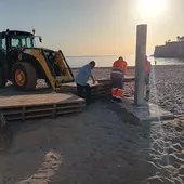 El Ayuntamiento de Peñíscola trabaja en la puesta a punto de la playa para Semana Santa El Ayuntamiento de Peñíscola trabaja en la puesta a punto de la playa para Semana Santa