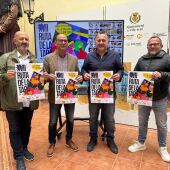 El concejal de Comercio, Xus Madrigal y representantes de Ashiovi han presentado la Ruta de la Tapa. 