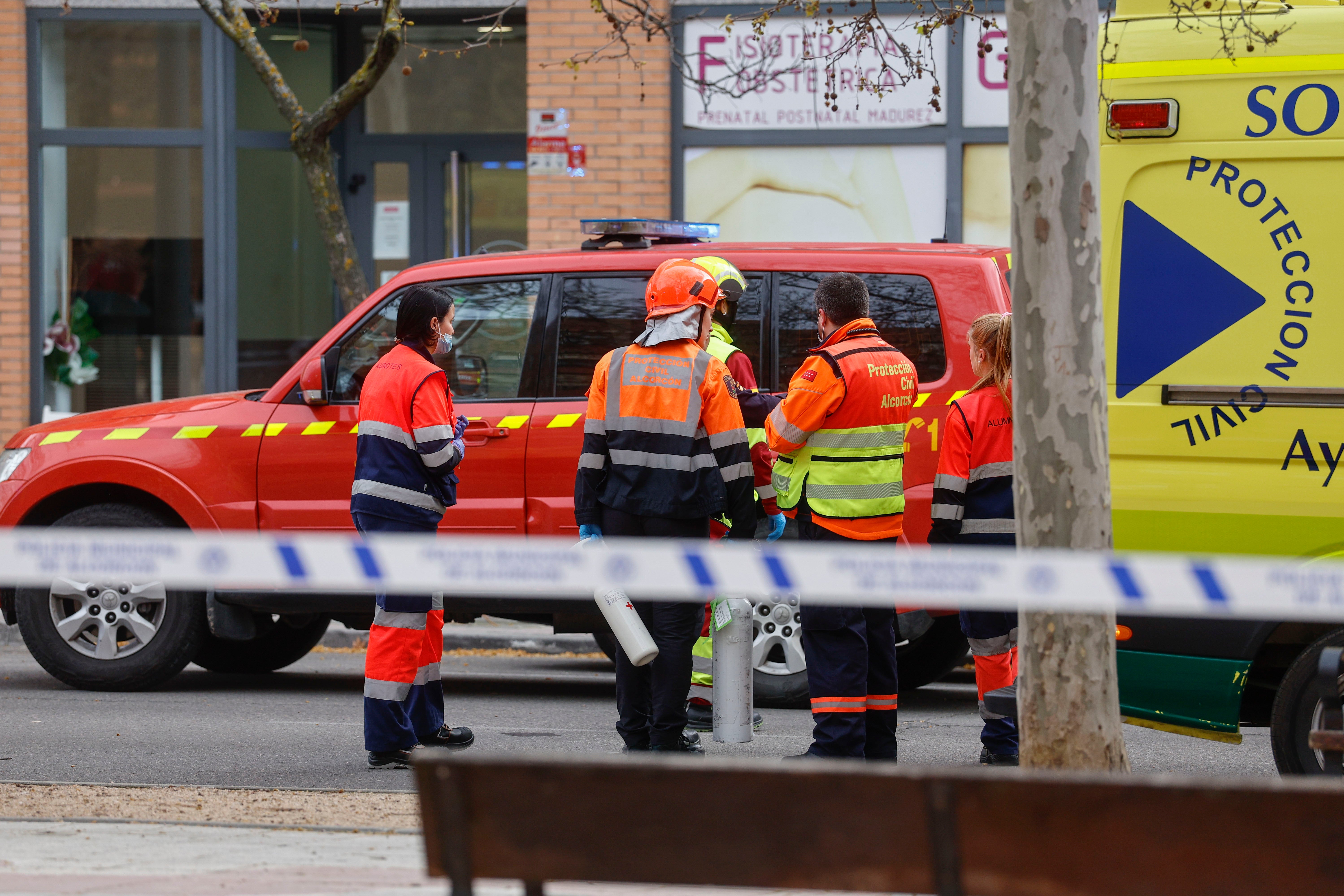 Nuevos detalles del incendio en el garaje de Alcorcón que causó la muerte de dos bomberos Nuevos detalles del incendio en el garaje de Alcorcón que causó la muerte de dos bomberos