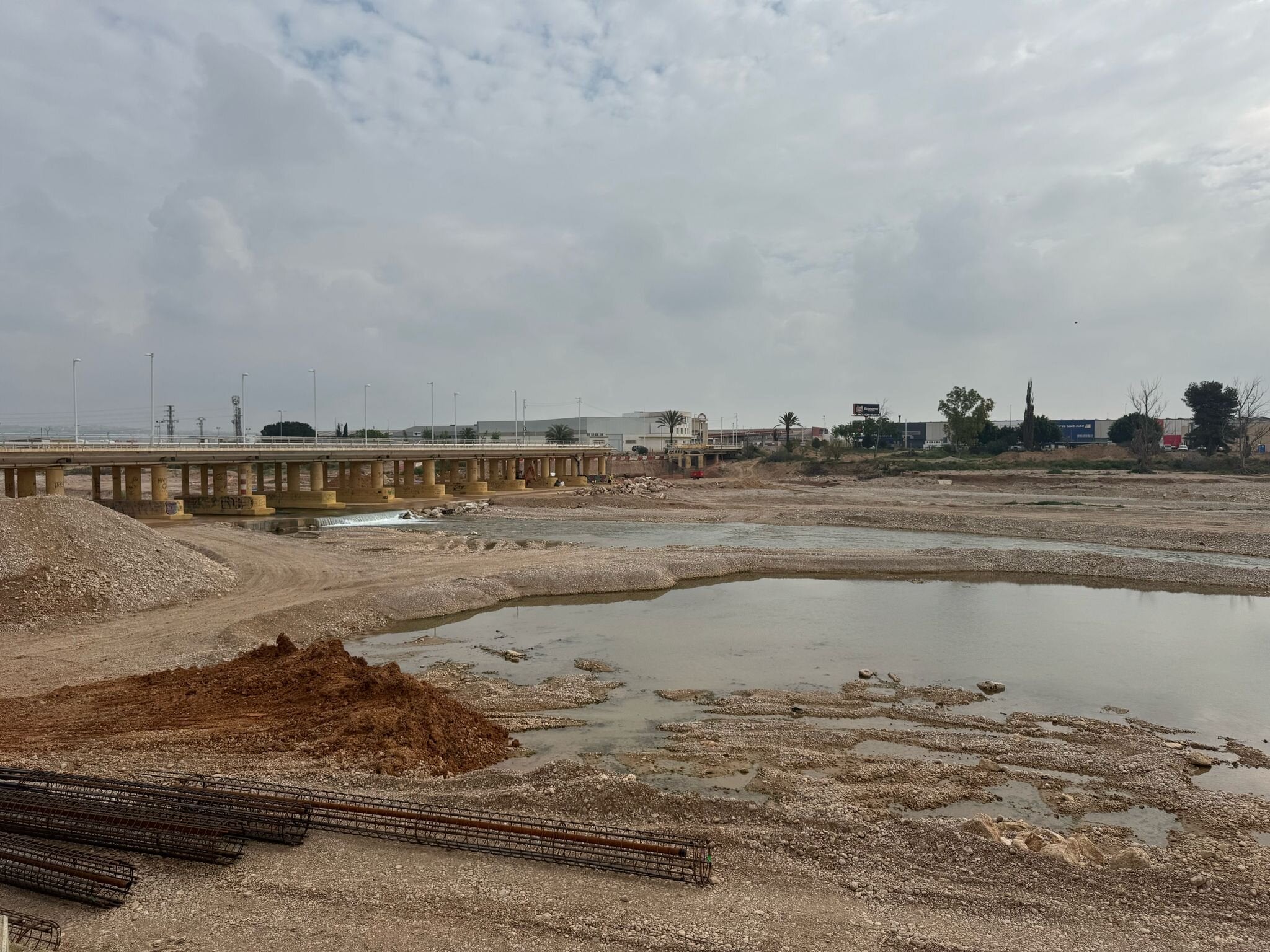 La Generalitat pondrá 25 millones para la reconstrucción de encauzamientos urbanos postdana La Generalitat pondrá 25 millones para la reconstrucción de encauzamientos urbanos postdana