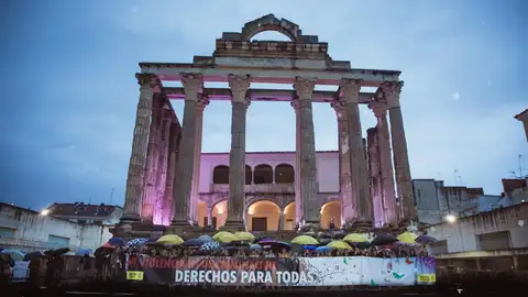 Amnistía Internacional condena en Mérida los recortes de derechos a las mujeres en Afganistán e Irán Amnistía Internacional condena en Mérida los recortes de derechos a las mujeres en Afganistán e Irán