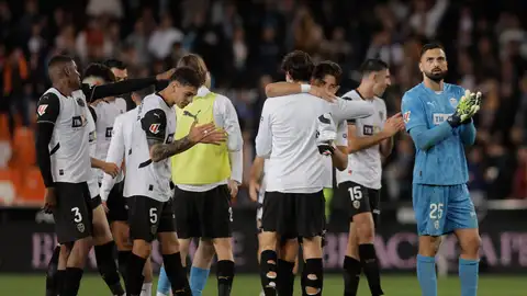 El Valencia mejora cuatro de sus últimas cinco segundas vueltas con siete partidos menos El Valencia mejora cuatro de sus últimas cinco segundas vueltas con siete partidos menos