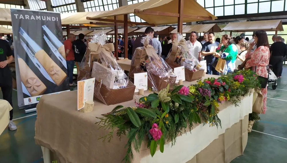 Cesar Villabrille el éxito de la feria esta en los productos y las ventas. Cesar Villabrille el éxito de la feria esta en los productos y las ventas.