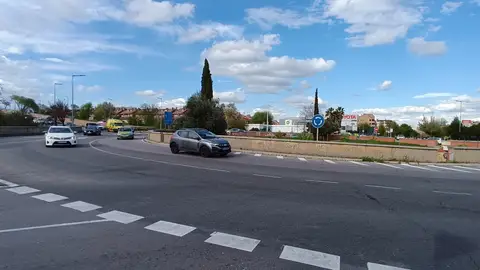 El Ayuntamiento de Alcalá invertirá 300.000 euros en cámaras de identificación de matrículas para vigilar el acceso de vehículos al municipio Acceso a Alcalá de Henares