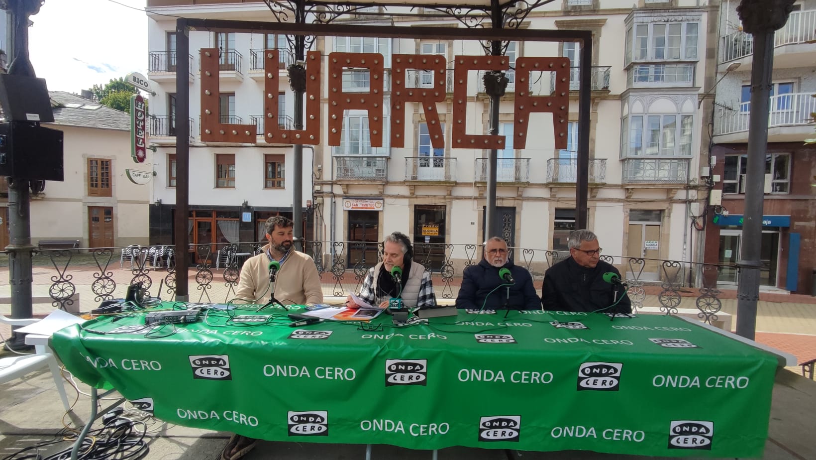 Más de uno Asturias 15/04/2024 Más de uno Asturias 15/04/2024