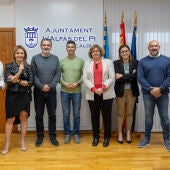 L’Alfàs del Pi y HOSBEC ratifican el convenio de colaboración para la implantación de herramientas Destino Turístico Inteligente
