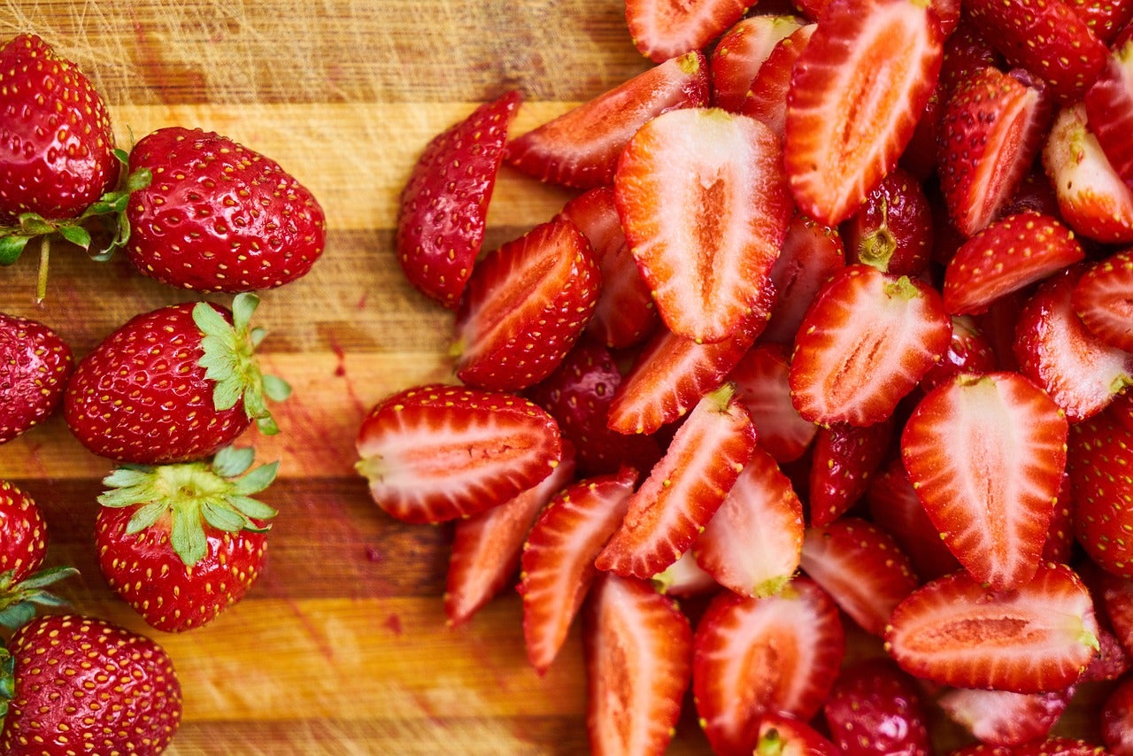 Esta es la única forma de guardar las fresas para que duren más, según los expertos Esta es la única forma de guardar las fresas para que duren más, según los expertos