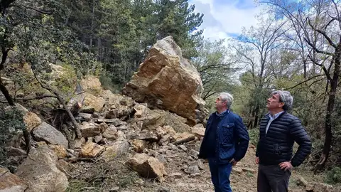 La DPH abrirá en las próximas horas un paso alternativo para acceder al templo budista de Panillo La DPH abrirá en las próximas horas un paso alternativo para acceder al templo budista de Panillo