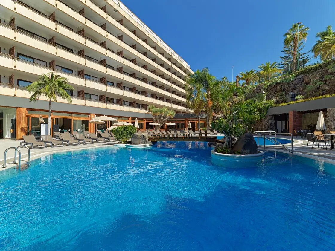 La Brújula de Canarias 15/04/2025 La Brújula de Canarias 15/04/2025