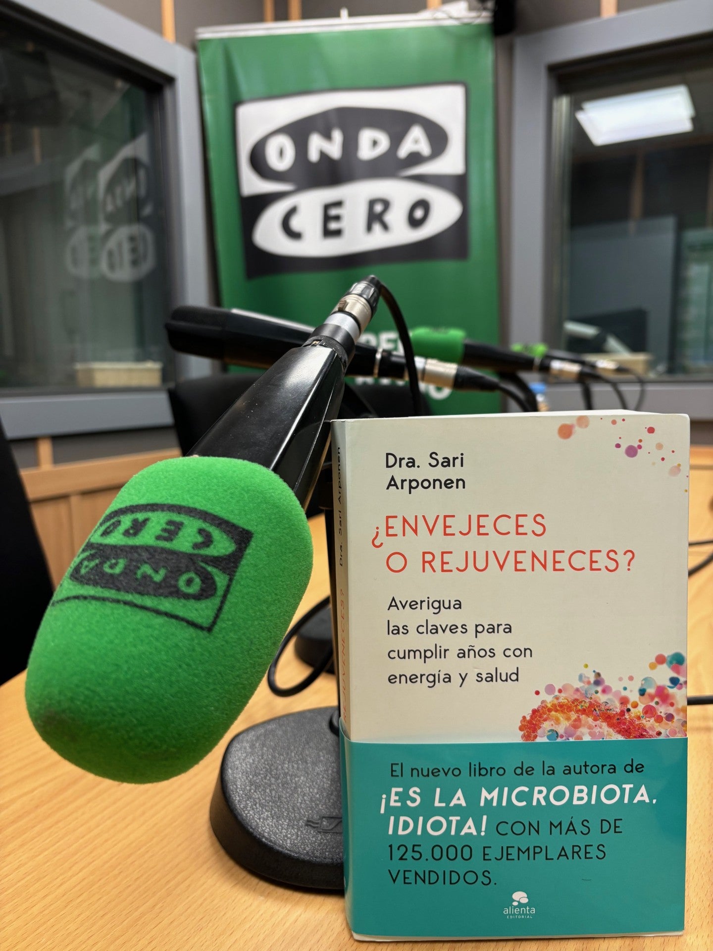 ¿Envejeces o rejuveneces? El libro que propone claves para cumplir años con energía y salud ¿Envejeces o rejuveneces? El libro que propone claves para cumplir años con energía y salud