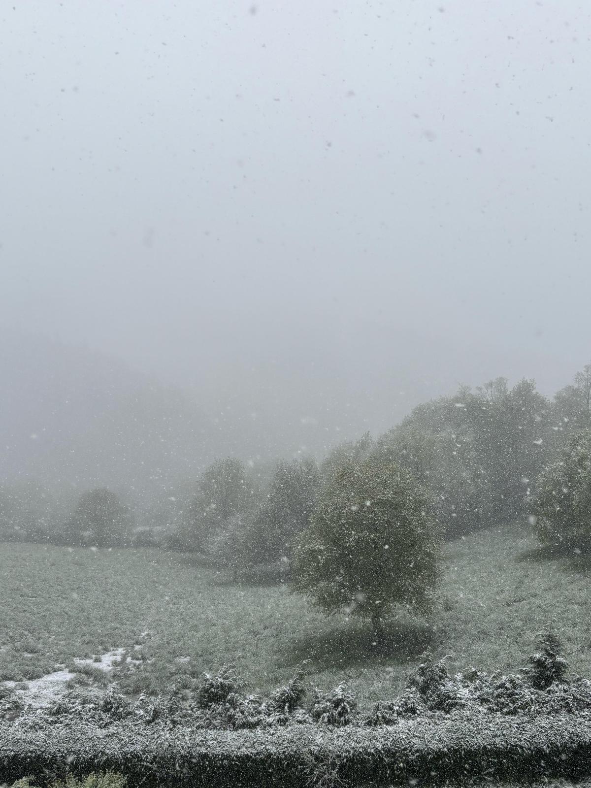Nieva con intensidad en A Fonsagrada Nieva con intensidad en A Fonsagrada