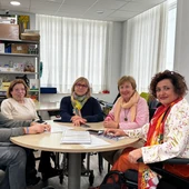 La asociación Orihuela Sin Barreras, que lleva décadas trabajando por la accesibilidad en el municipio de Orihuela, retoma su actividad tras la elección de una nueva junta directiva La asociación Orihuela Sin Barreras, que lleva décadas trabajando por la accesibilidad en el municipio de Orihuela, retoma su actividad tras la elección de una nueva junta directiva
