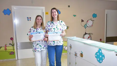 Premiadas dos médicas residentes de Pediatría de la Gerencia de Asistencia Sanitaria de Palencia .